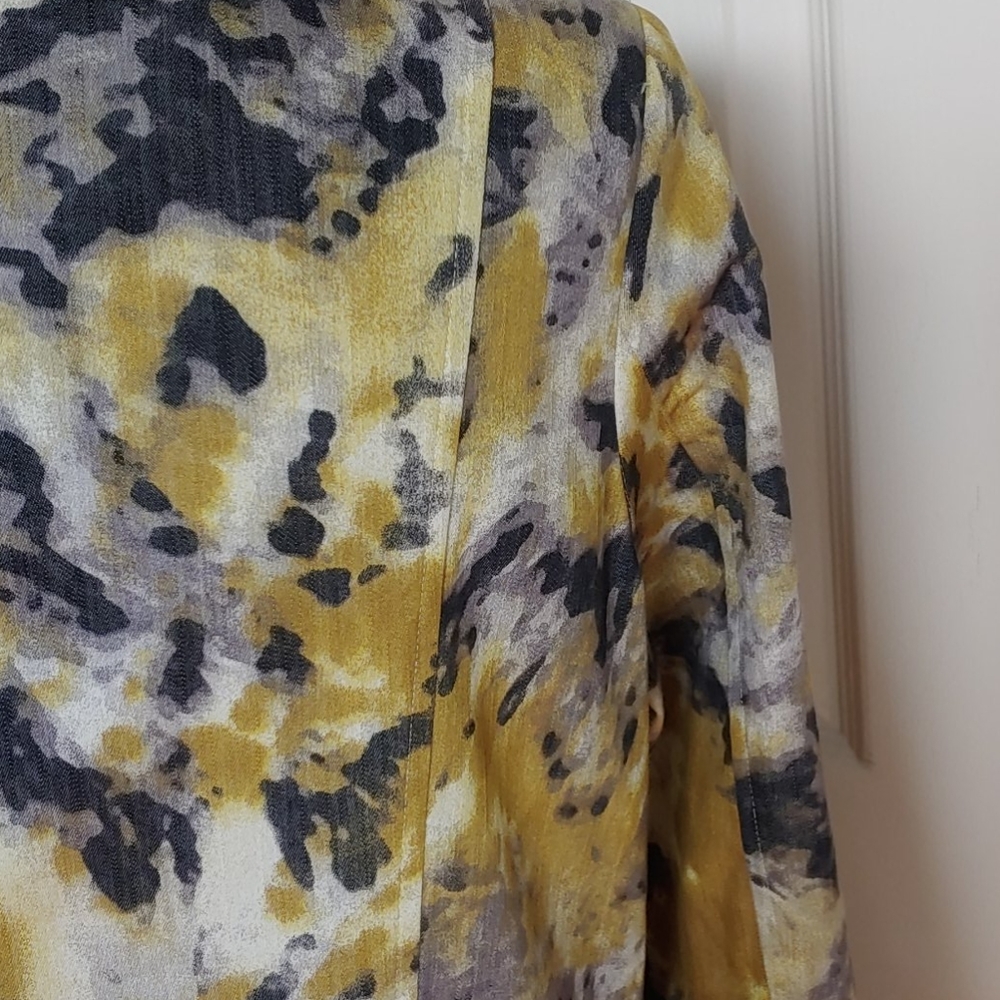 ⭐ Simon Chang Jacket - Picture 9 of 15